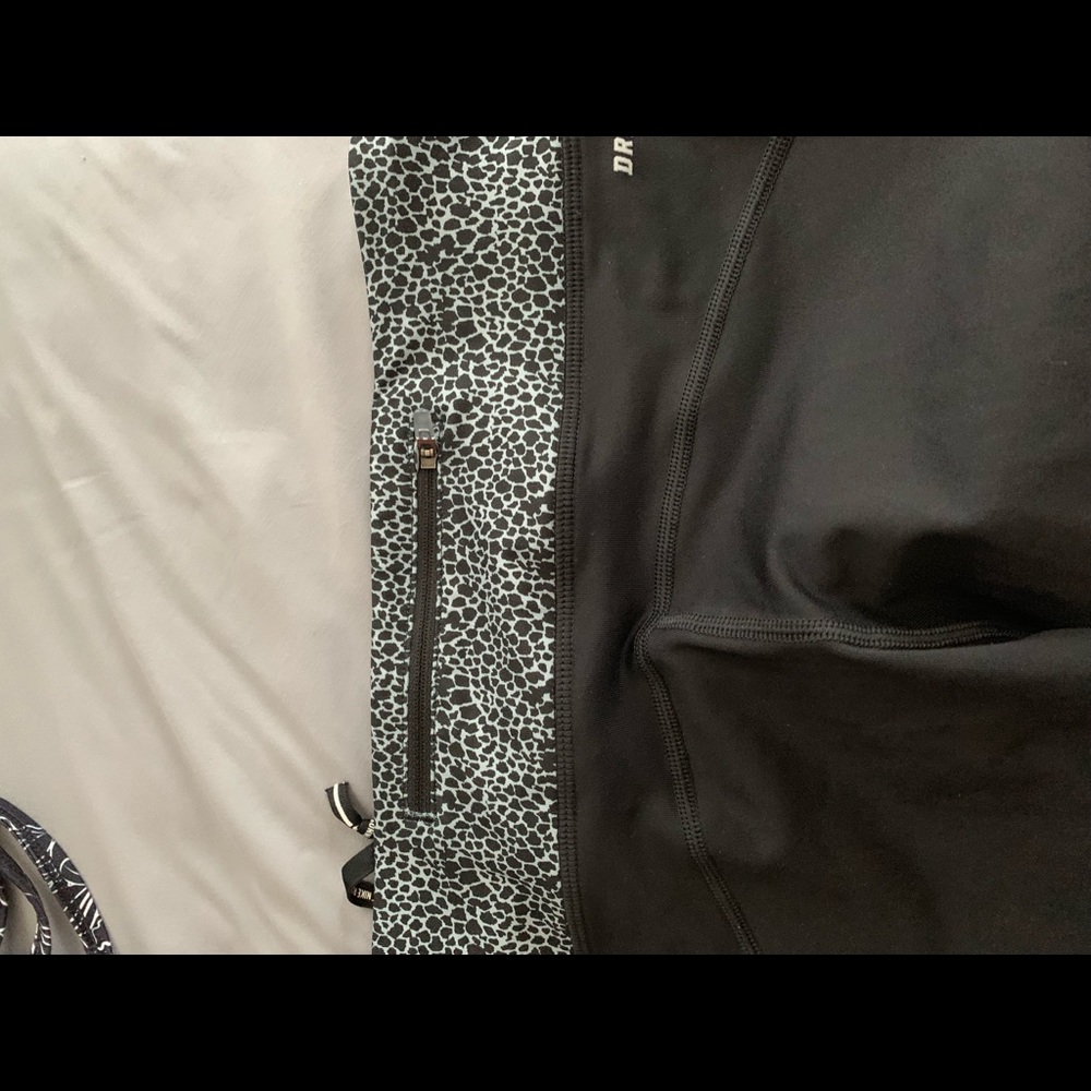 Nike RUN crops - Picture 3 of 4